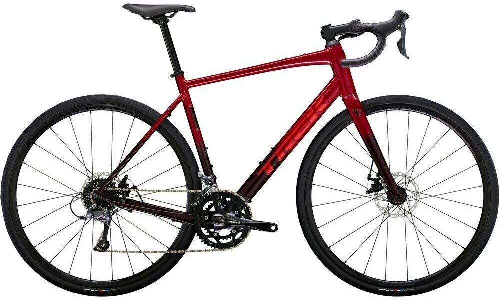 Trek Domane AL 2 Crimson to Dark Carmine Fade (2025)
