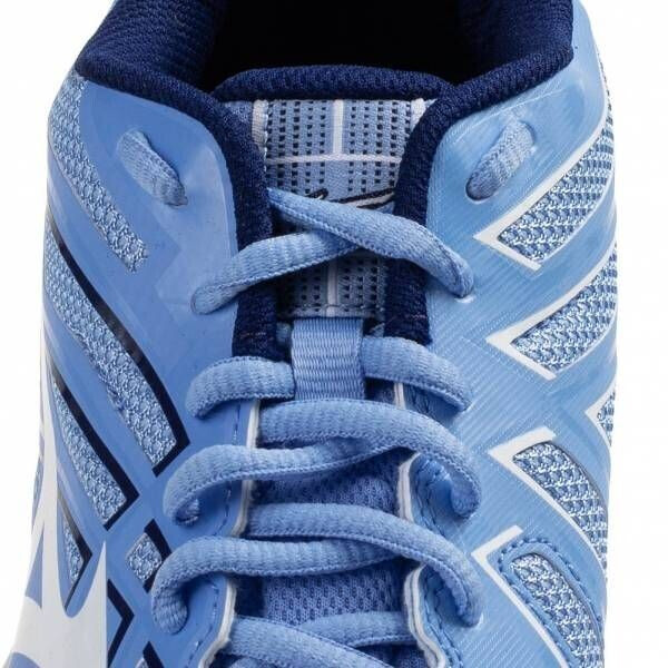 Wave hurricane 3 mizuno hot sale