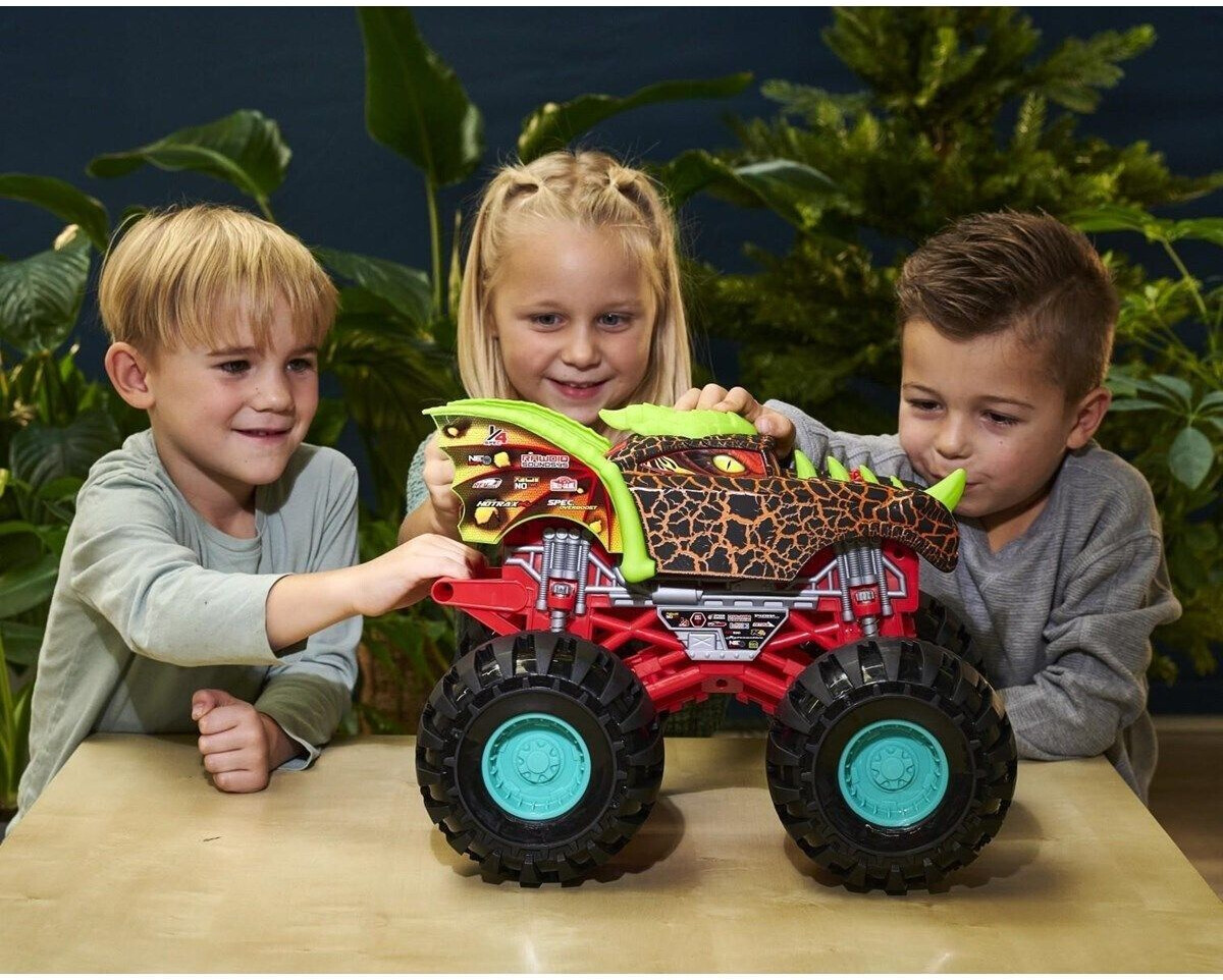 Dickie monster truck best sale