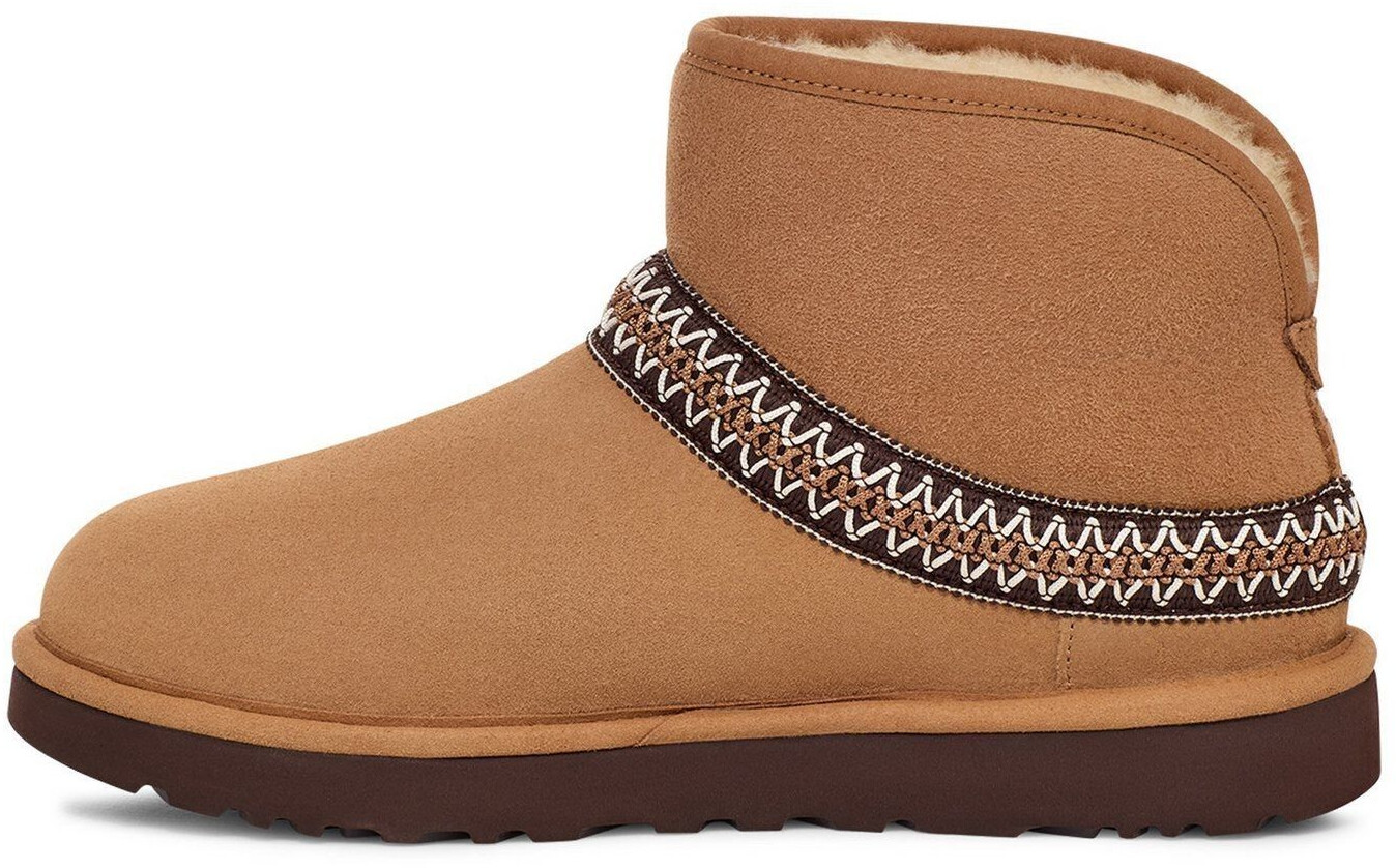 UGG Classic Mini Crescent Boot chestnut