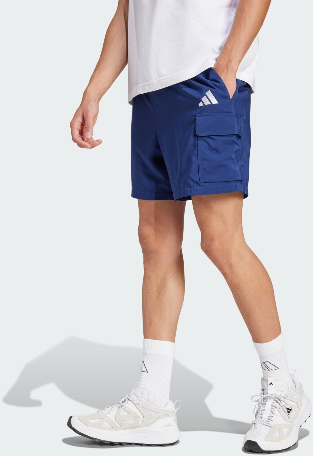 Adidas Cargo Chelsea Shorts blue white