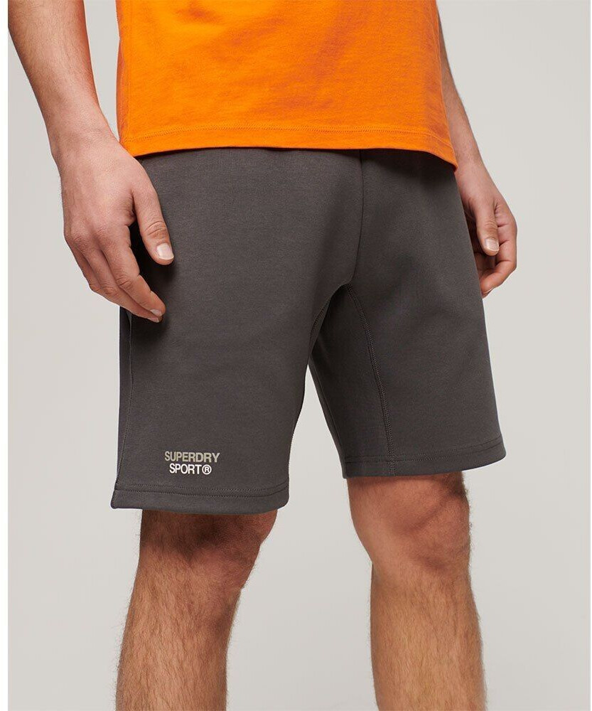 Superdry Sport Tech Logo Tapered Sportshorts M7110417A-HSZ-M