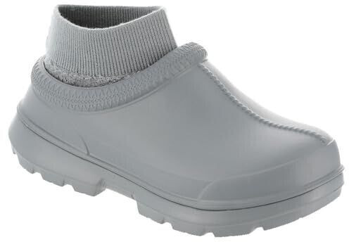 UGG Tasman X geyser