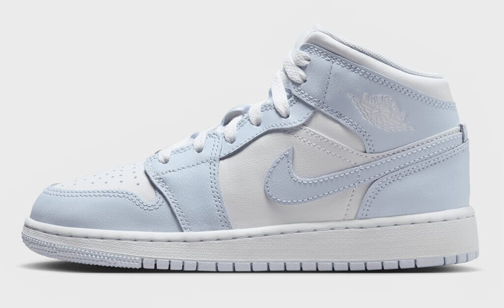 Jordan Air Jordan 1 Mid Shoe blue black