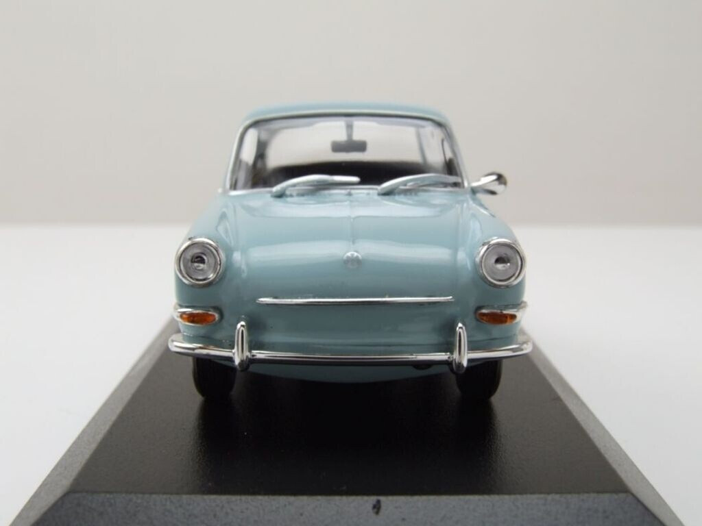 フォルクスワーゲン VW 1600 1966 regatta blue 1/43 MINICHAMPS