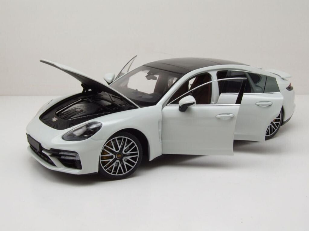 Minichamps 1:18 Porsche Panamera Turbo S 2020 white metallic