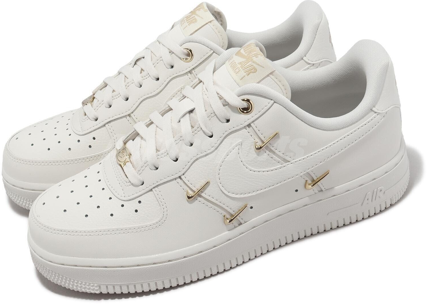 Nike Air Force 1 '07 LX beige