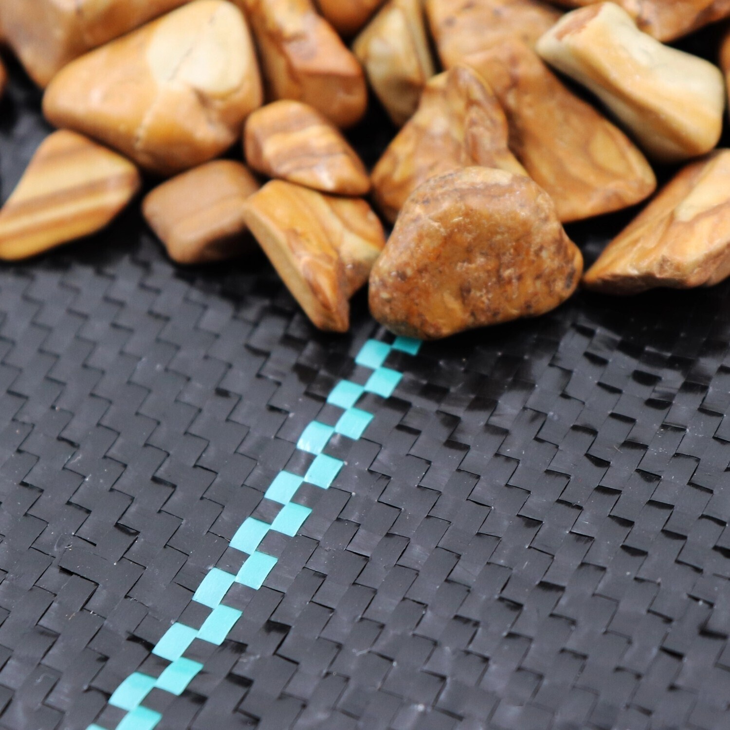 Aquagart Aquagart Soil fabric mulch film 100g/m² 1m width 56m² black - alternate view