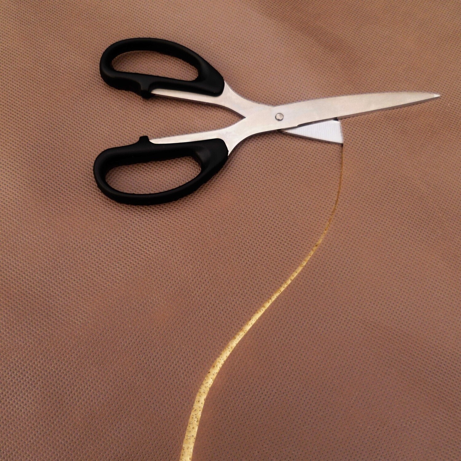 Aquagart Aquagart Garden fleece mulch fleece 80g/m² 1,4m width 91m² brown - side view