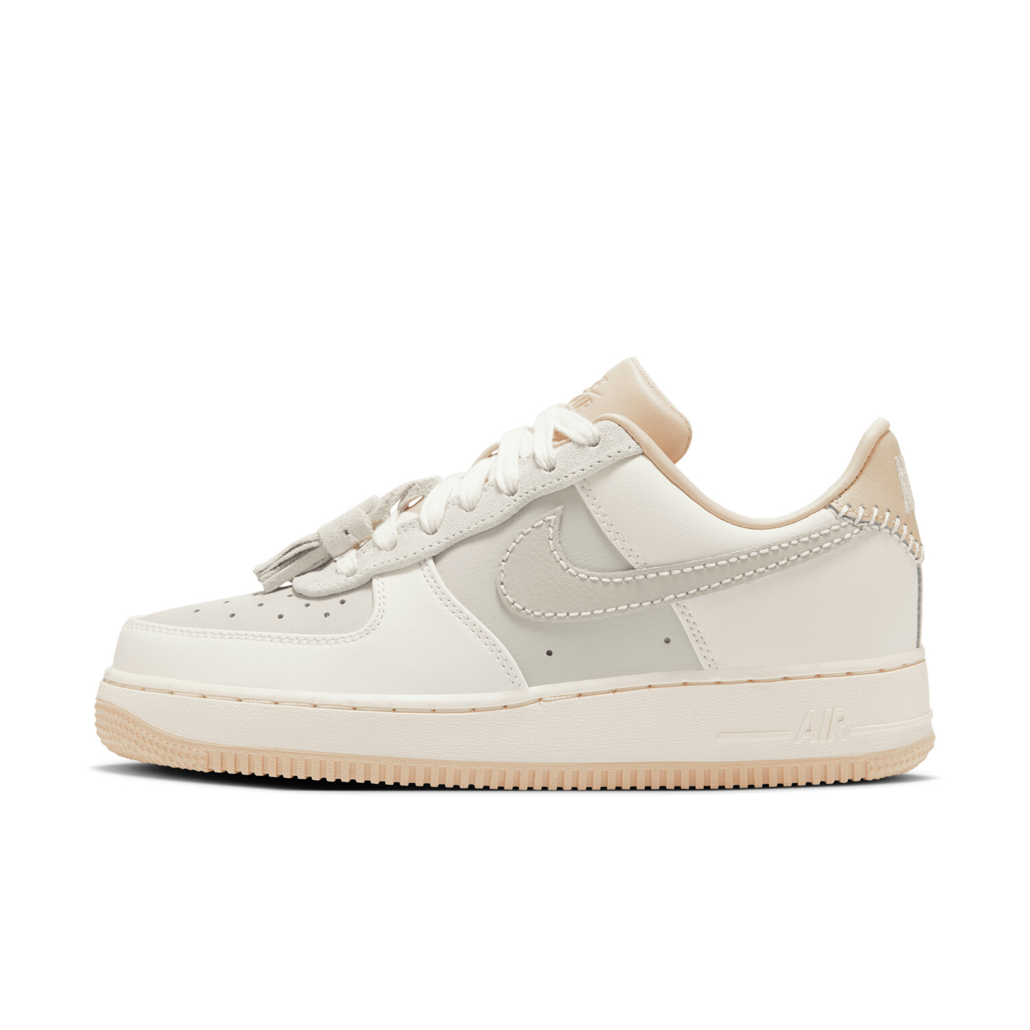 Nike Air Force 1 07 beige