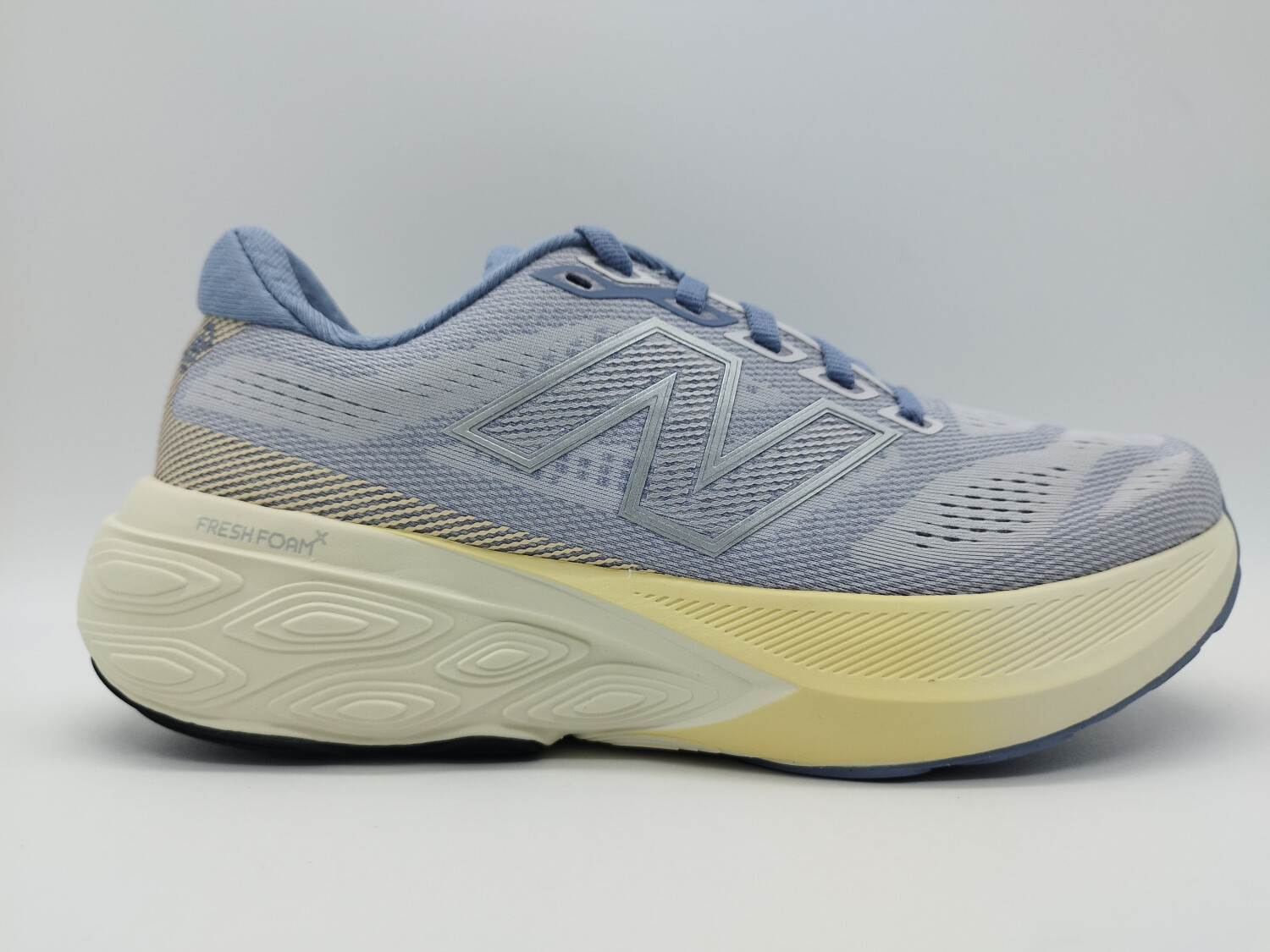 New Balance Fresh Foam X 880v15 Women pearl grey with calcium and dusk shower