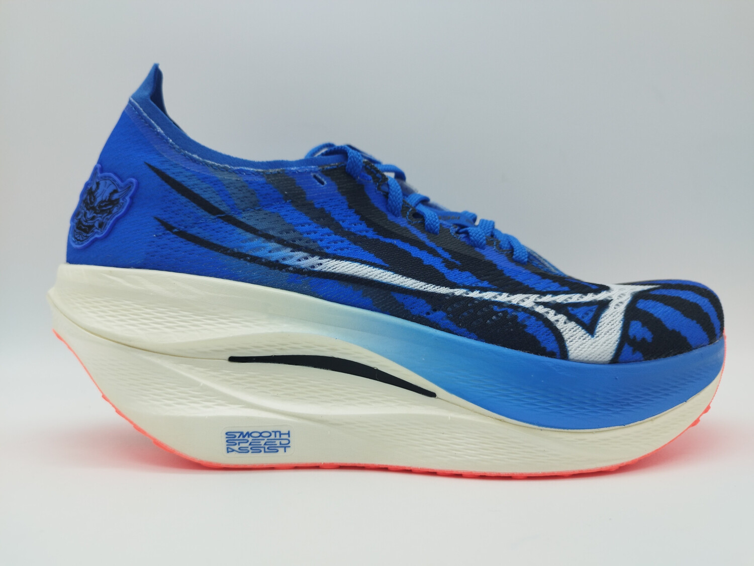 Mizuno Wave Rebellion Pro 3 red