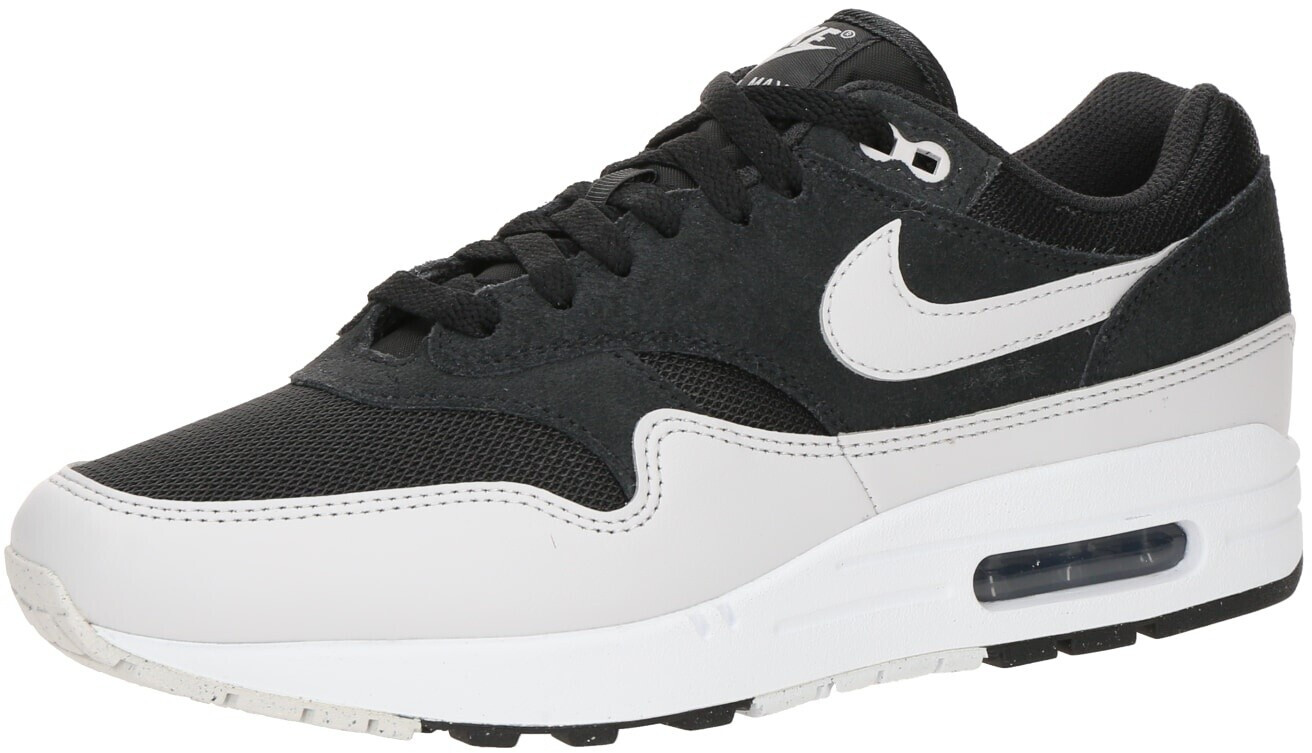 Nike Air Max 1 Shoes