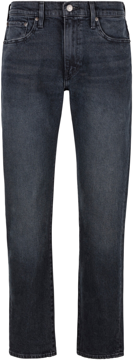 Levi's 502 Regular Taper out of reach