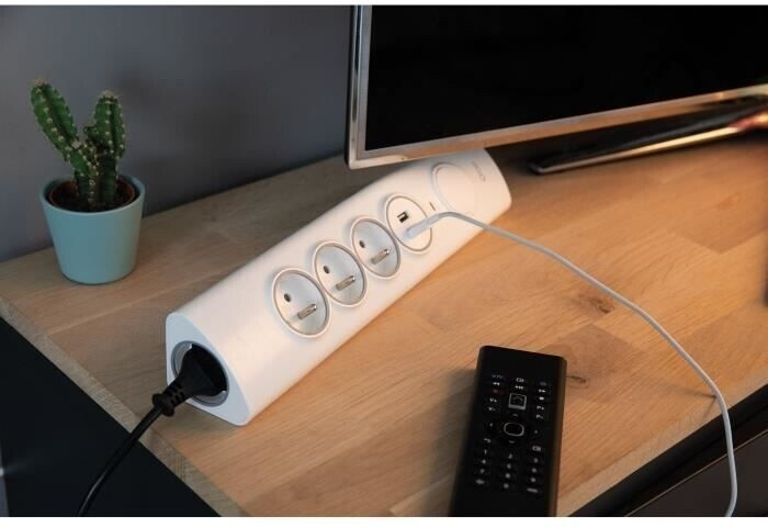 Otio Multiprise angle 4 prises 2 USB parafoudre à câbler