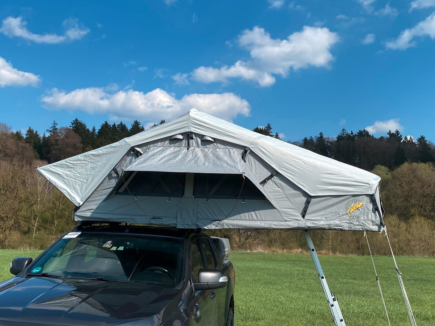 boho zelt Style Bell Tent Floor Matting Cover SKATE DECKS moon shaped rugs for Rennrad-Übersetzungen – Dachs Sport Vehicle:Toyota Hilux DC 2015-current