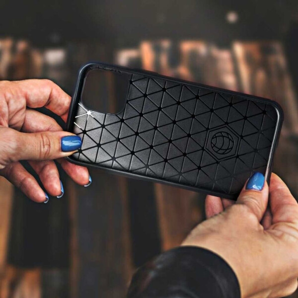 Cool Accesorios Hülle für Xiaomi Redmi Note 13 Pro / Poco M6 Pro Kohlenschwarz, Bild 3
