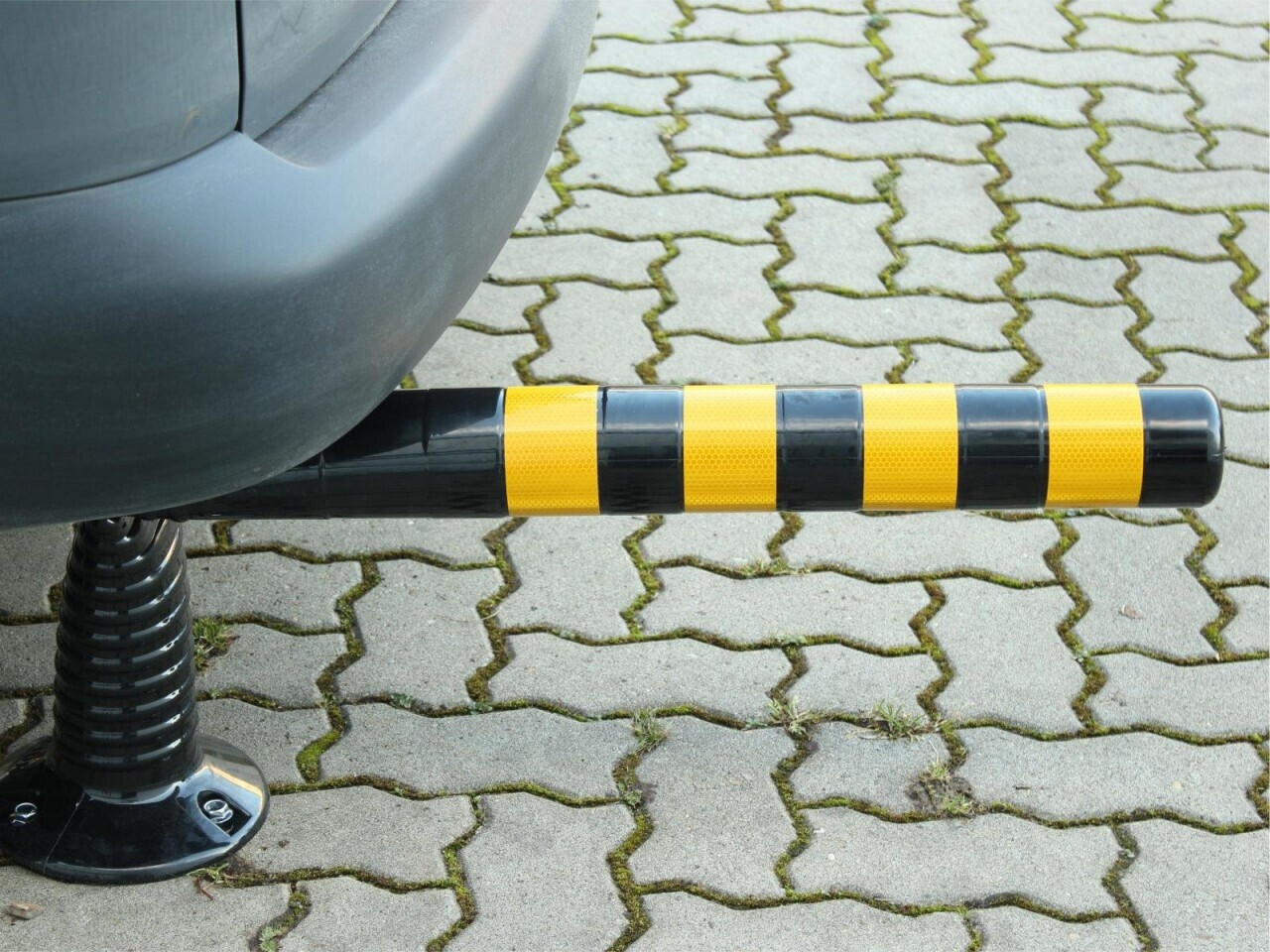 Dancop Dancop Flexible Barrier Post black-yellow 1000 mm (FP1000 S) - side view