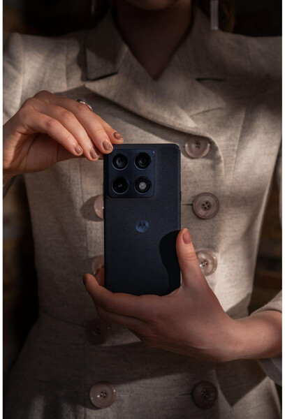 Motorola Signature PANTONE Carbon, Bild 13
