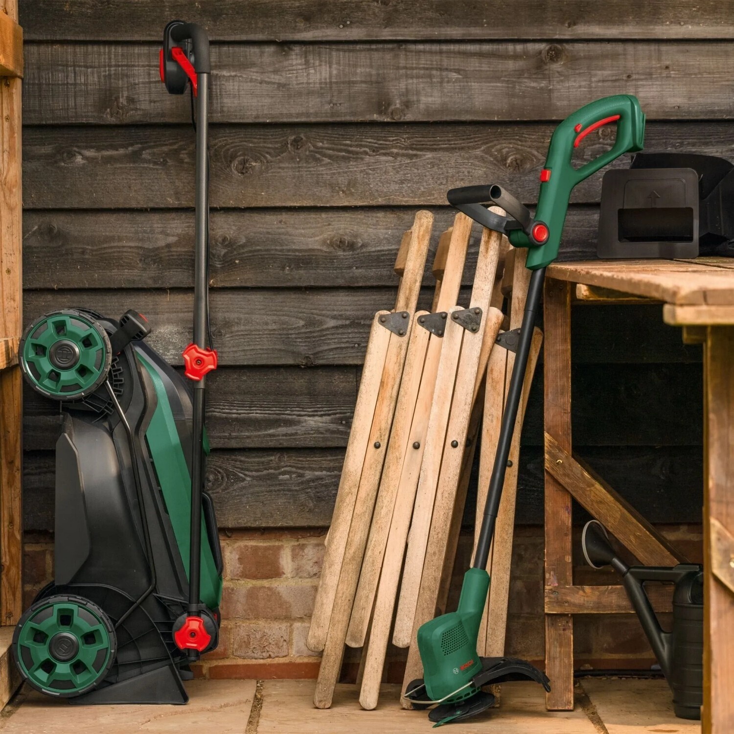 Bosch Akku-Rasenmäher ROTAK18V2-38 ab 183,49 € | Vergleiche 28 Angebote Bosch Akku-Rasenmäher ROTAK18V2-38 ab 183,49 € | Vergleiche 28 Angebote