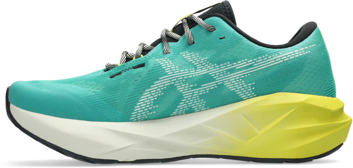 Buy Asics Novablast 5 TR (1011C217) aurora green/light dust from £108. ...