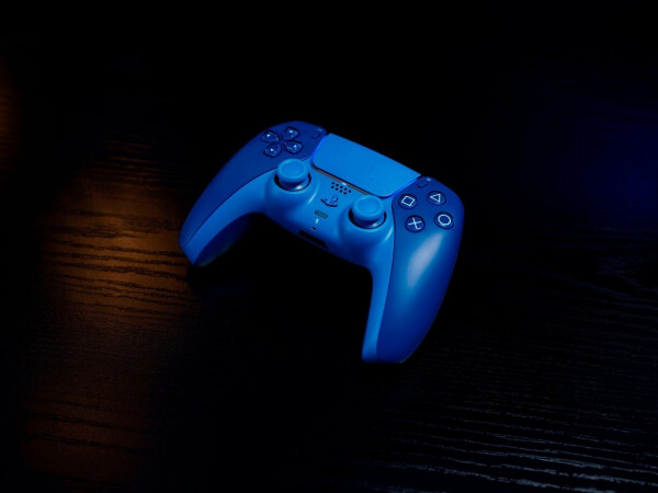 Sony DualSense Wireless Controller Icon Blue (Limited Edition), Bild 14