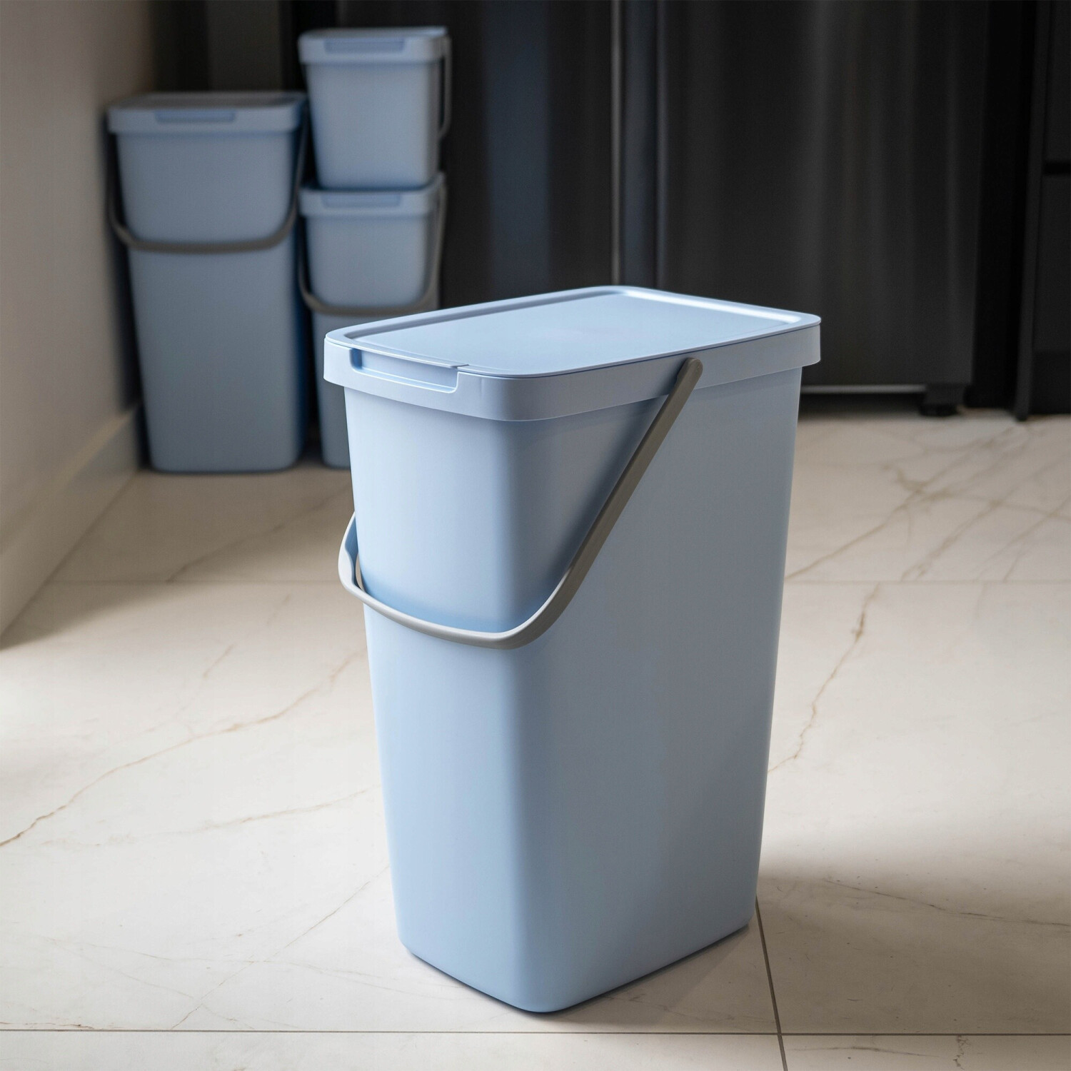 Kadax Mülleimer mit Klappdeckel und Griff, Kunststoff, 20L, Blau (33468) ab 30,99 € (Oktober 2026)
