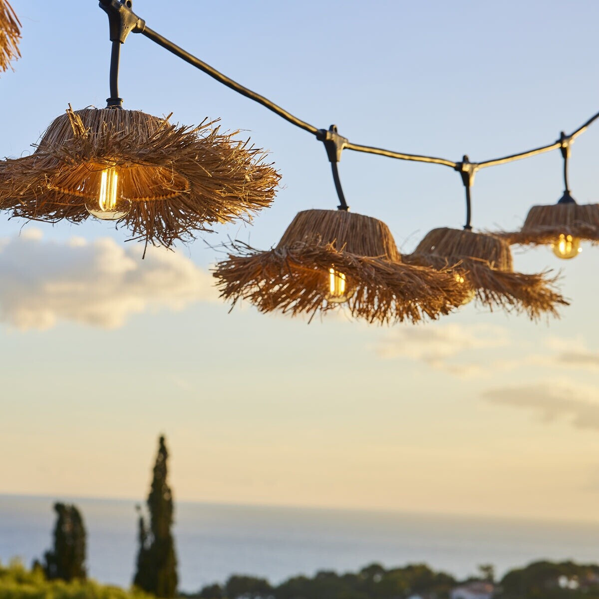Lumisky TAHITI LIGHT Verbindbare Außen-Lichterkette 43.8m 70x E27 LED Warmweiß (10x TAHITI LIGHT CONNECTABLE) ab 620,00 € (Oktober 2026)