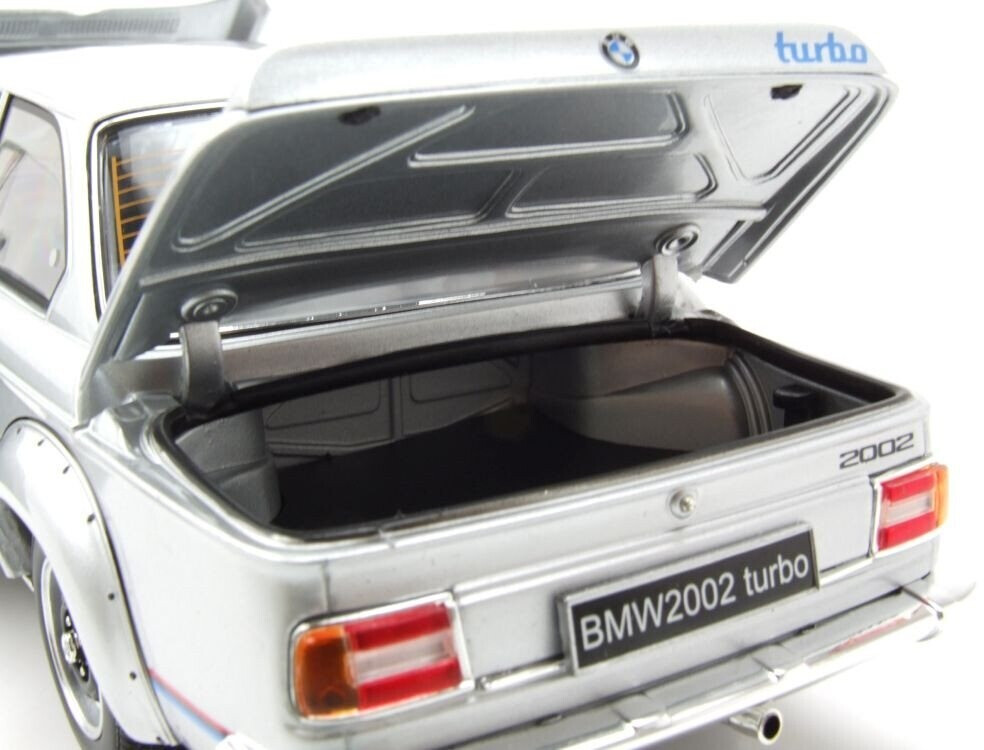 Kyosho PKW 1:18 BMW 2002 TURBO 1974 SILVER ab 143.3 € | Vergleiche