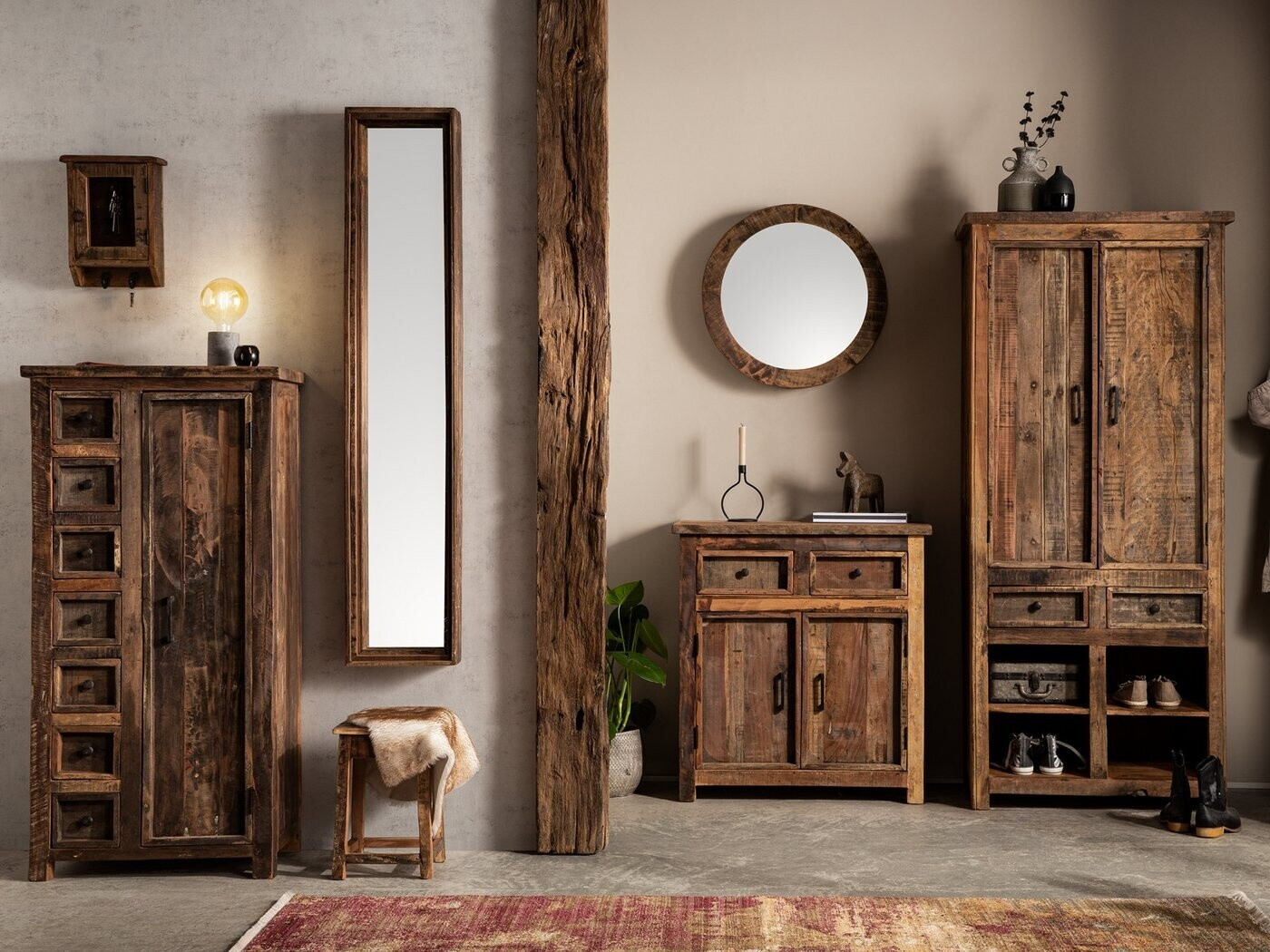 Woodkings Sumatra Sitzhocker Altholz, rustikal Chalet-Stil (A2402) ab 44,90 € (Oktober 2026)