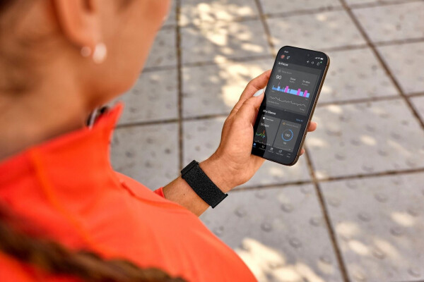 Garmin CIRQA Smart Band Schwarz L-XL, Bild 9