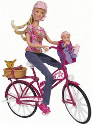 Steffi Love et son vélo (105739050)