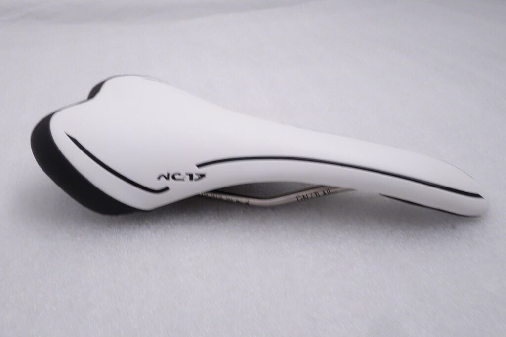 NC-17 XC Ti Saddle