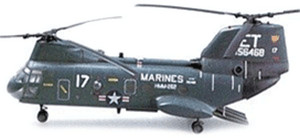 Easy Model CH-46F ET17 156468 HMM-262 (737002)