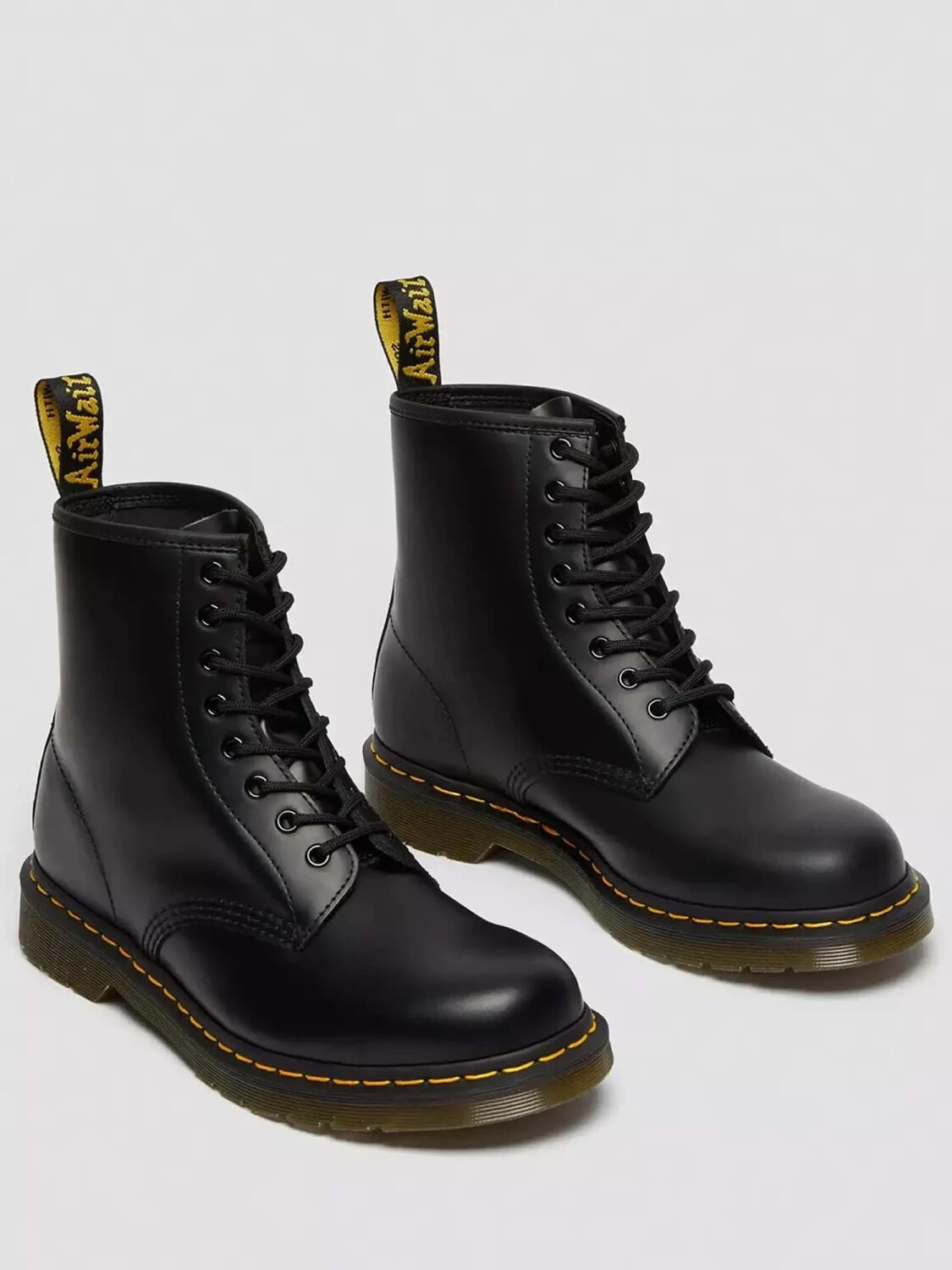 Dr martens best sale smooth 1460 38