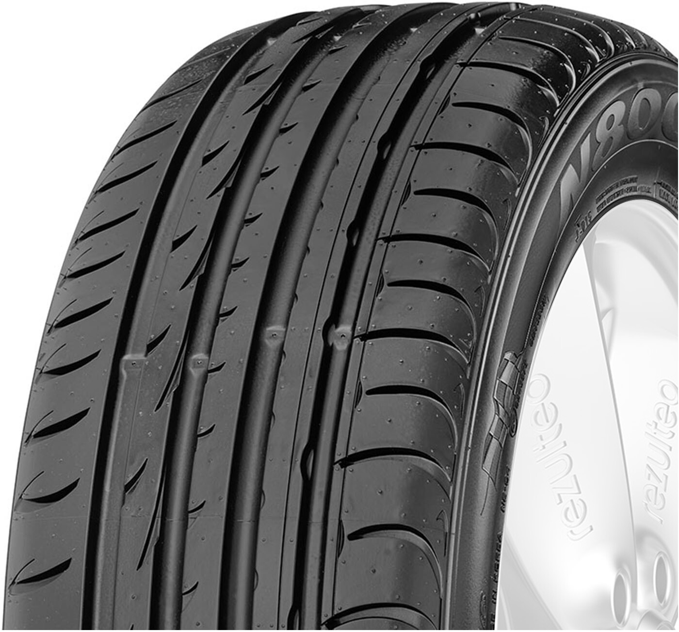 Nexen N8000 235/55 R17 103W