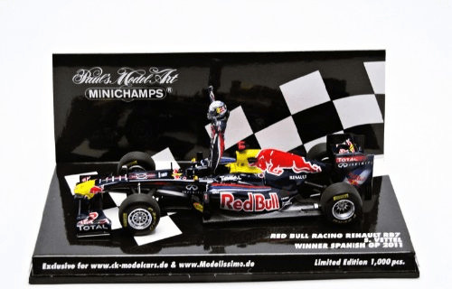 Minichamps Red Bull RB7 S.Vettel 2011