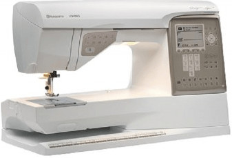 Husqvarna Viking Designer Topaz 30