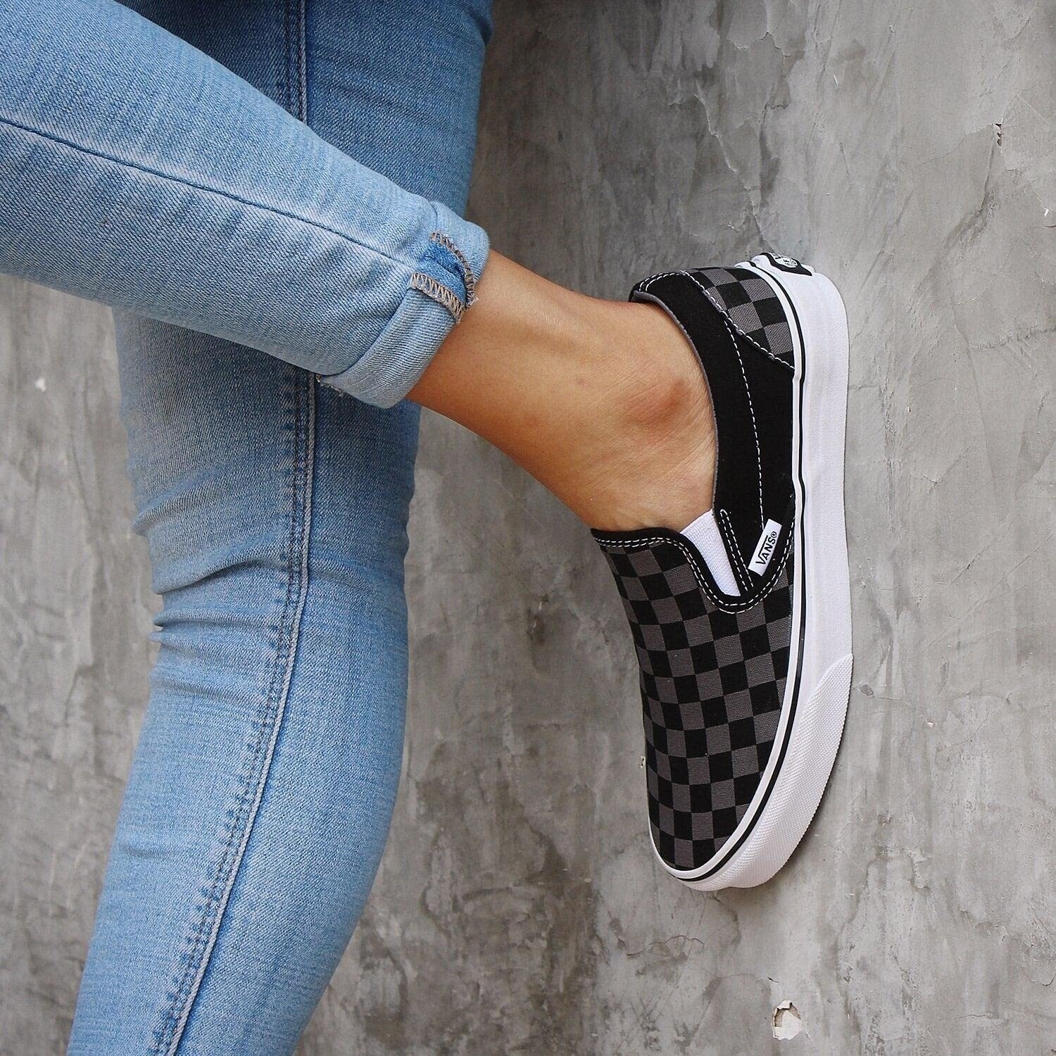 Vans light sale grey checkered