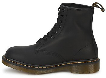 Dr martens greasy leather outlet