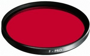 B+W rouge foncé (091) MRC 77