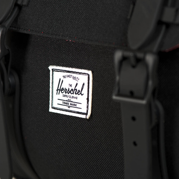 Herschel Little America Backpack (2021) black/black ab 44,99