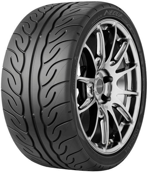 Yokohama Advan Neova AD08 245/45 R17 95W