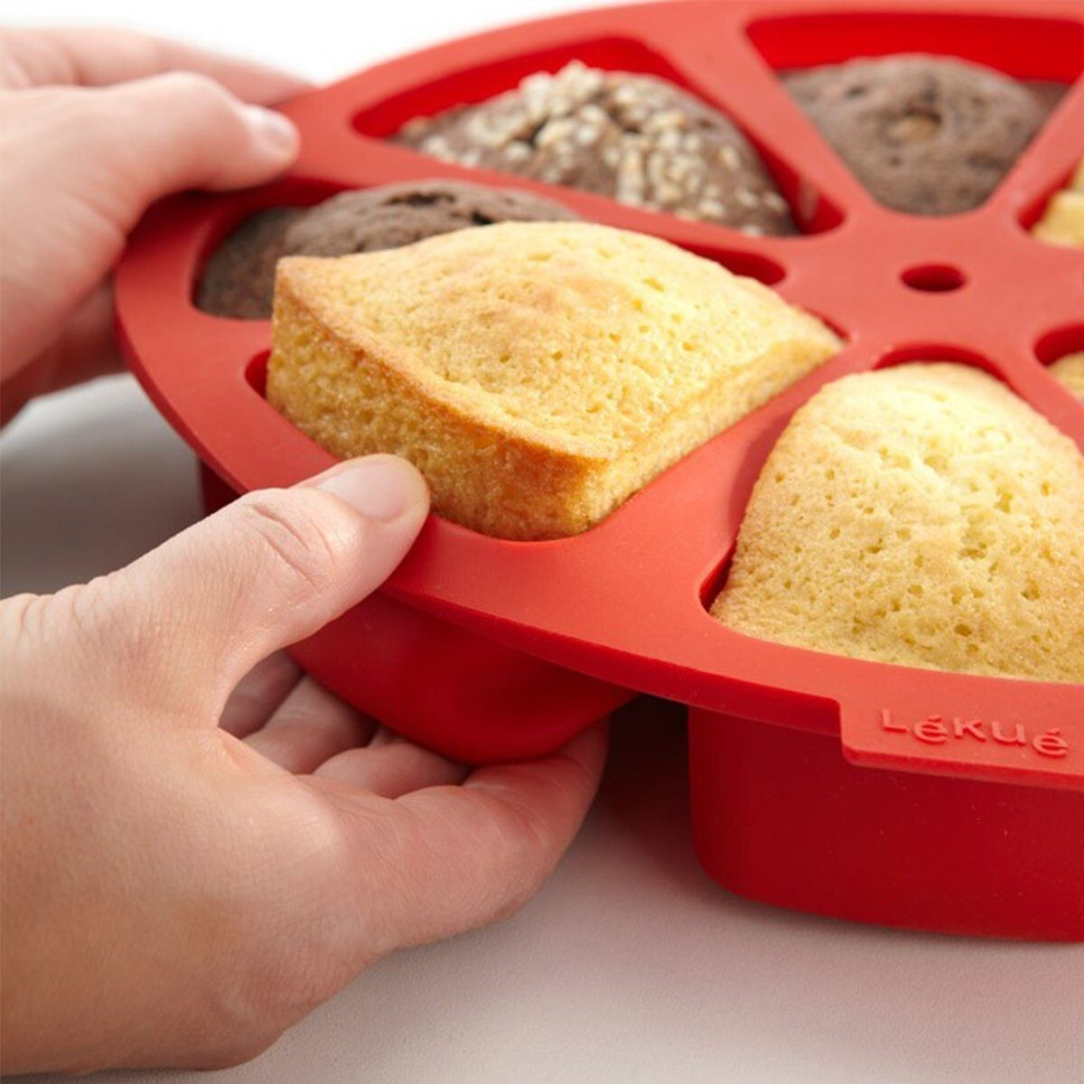 Lékué Cake Portion Mould Red 8 Cavity