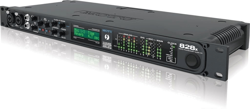 MOTU 828x