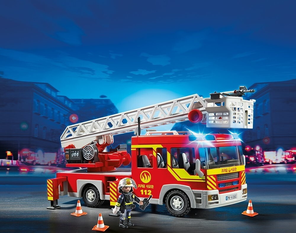 Soldes Playmobil Camion de pompier avec échelle pivotante et