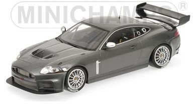 Minichamps Jaguar XKR GT3 gris métallisé 1:18 (150081390)