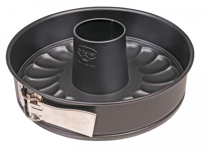 Dr. Oetker Tradition Springform with Flat Tube Bottom