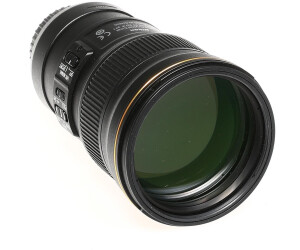 Nikon AF-S Nikkor 300mm f4 E PF ED VR ab 1.669,00 € (Juni 2024 