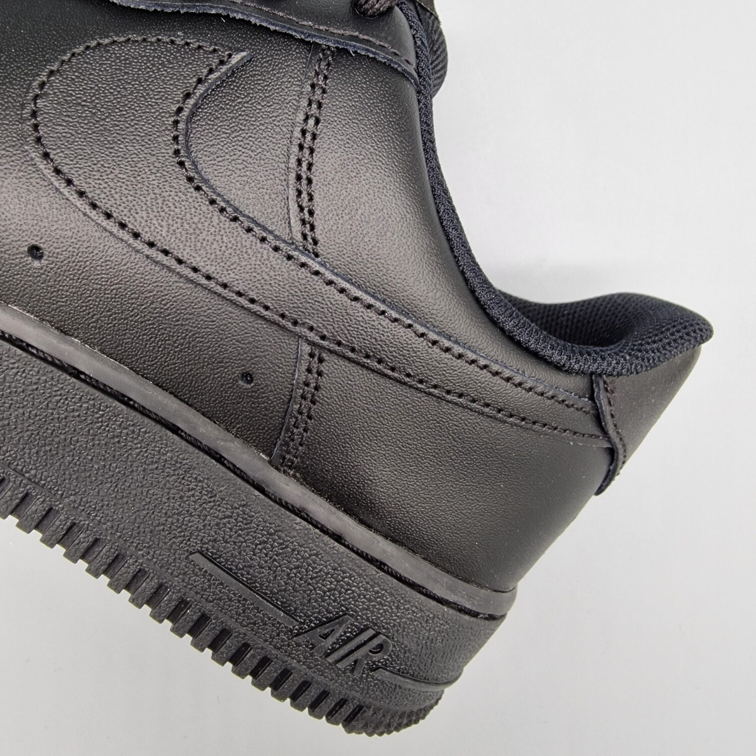 Nike air force nere miglior prezzo shop